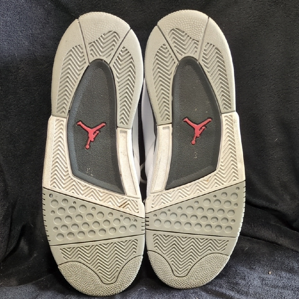 Jordan Big Fund White and Red Sneakers Mens Sz 10.5 - Picture 5 of 5